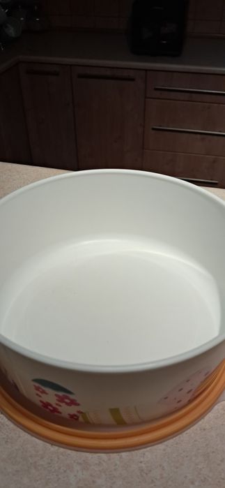 Pojemniki tupperware