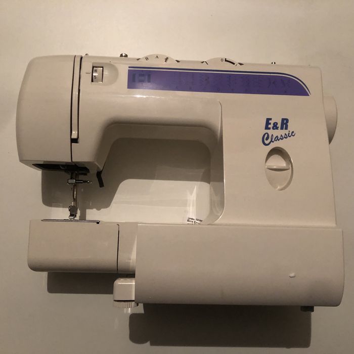 Швейна машинка Toyota, E&R Classic KP-883!