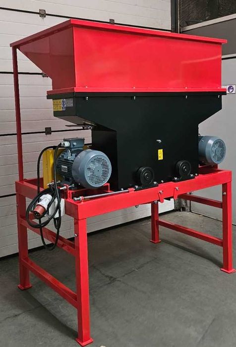 Gniotownik zgniatacz walcowy do kukurydzy 5T/h T400/500/11