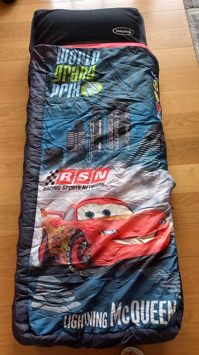 Cama insuflável faísca mcqueen