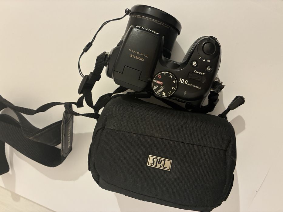 Vendo maquina fotografica fujifilm Finepix