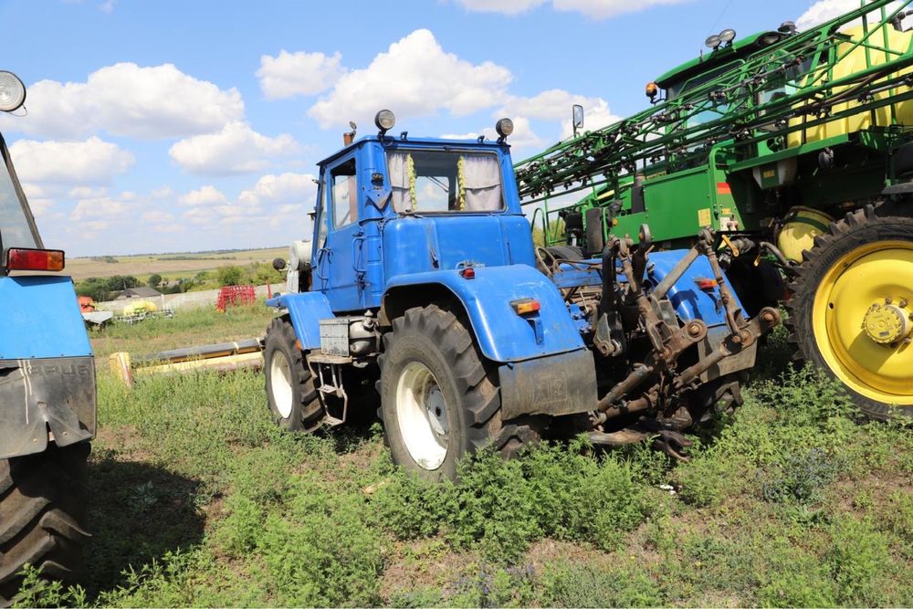 Трактор ХТЗ-150