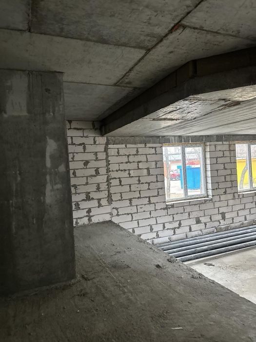 Комерційне приміщення в новобудові по вулиці Гоголя
