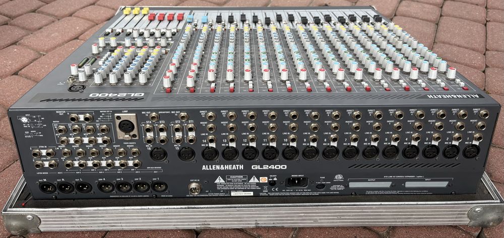 Mikser Allen&Heath Gl 2400 z case