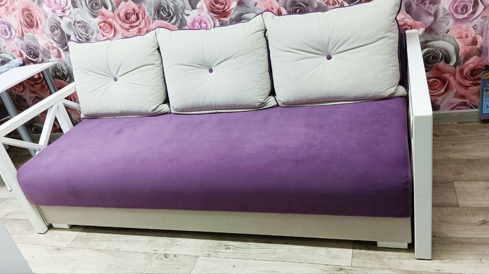 Продам розкладний диван