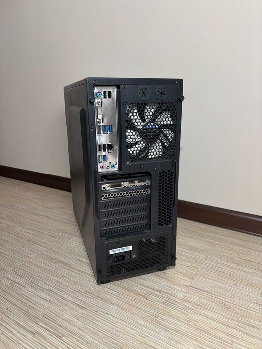 Komputer gamingowy GTX 1660 SUPER / RYZEN 5 / 16GB / M2 / CD-ROM
