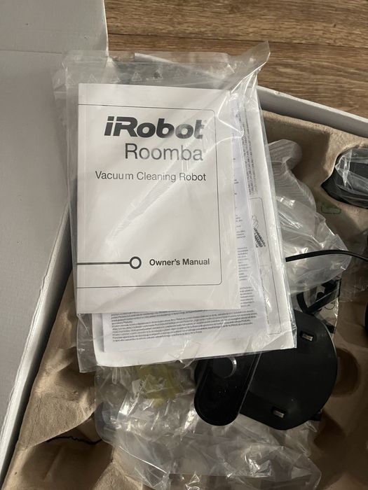 Робот пилосос roomba