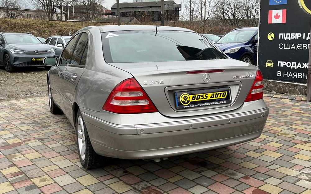 Mercedes-Benz C 200 2003