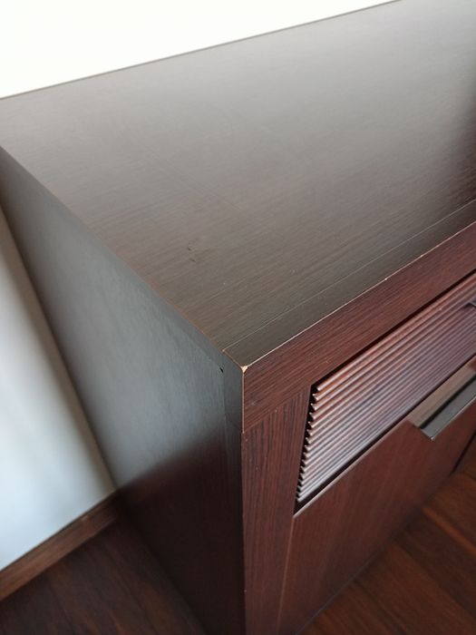 Sprzedam szafę ubraniową i komodę