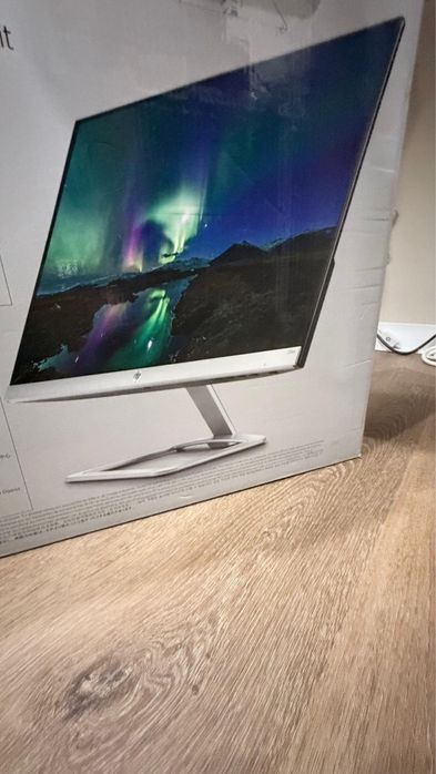 Monitor Hp 24es Display