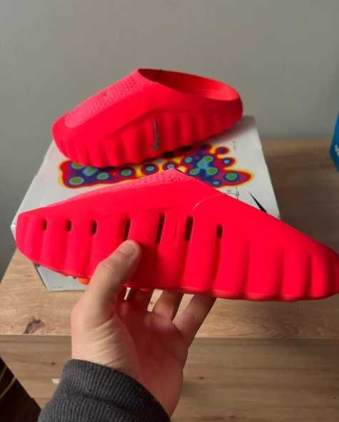 Nike Mind 001 Slide Solar Red R.43