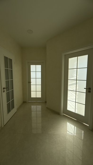 Терміновий продаж 2-кімнатна квартира 70м2  в зданому будинку з ремонтом.ЖК Нова Європа