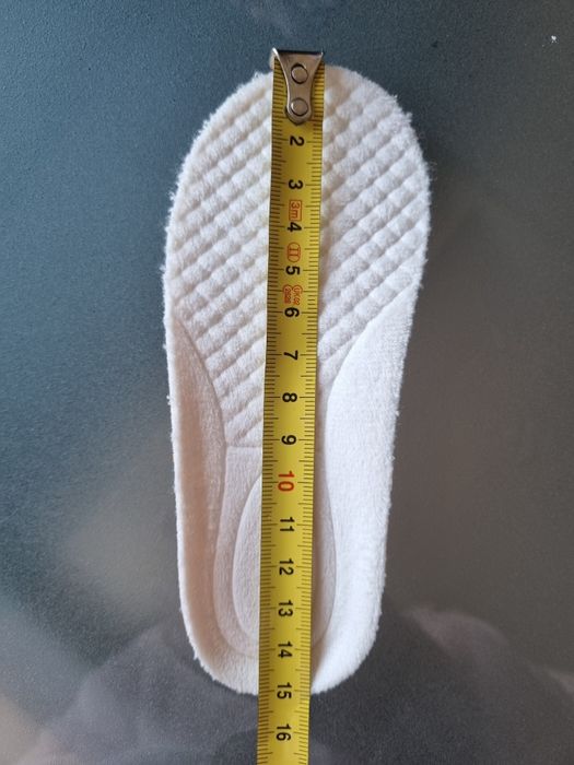 Botas com pela Tamanho 24