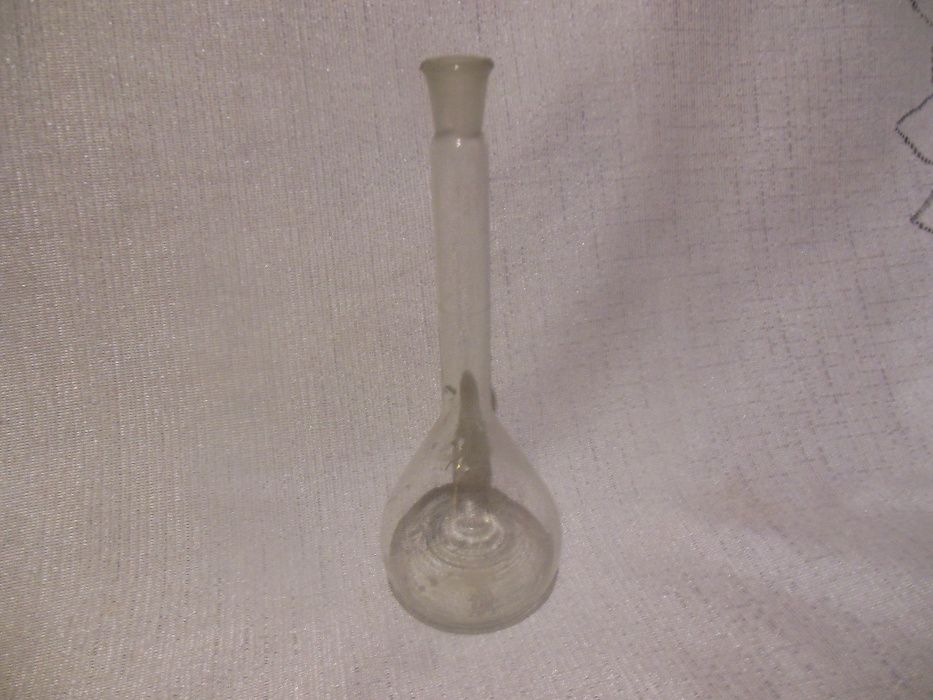 Menzutka szklana laborytoryjna PRL