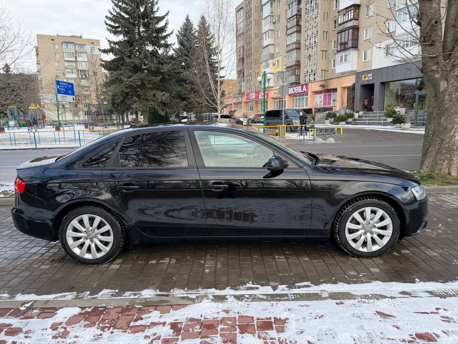 Audi A4 B8 2,0 TFSI quattro