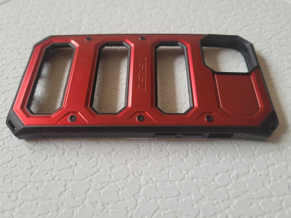 Etui do iPhone 13 czarny mat + czeresznia