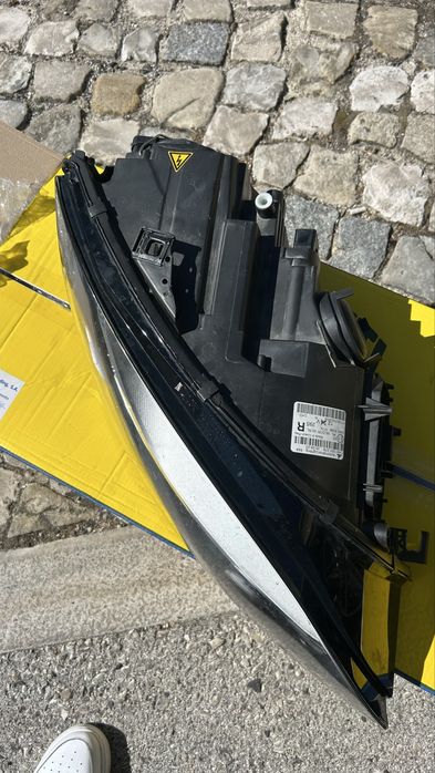 Farol Direito Audi TT 8j