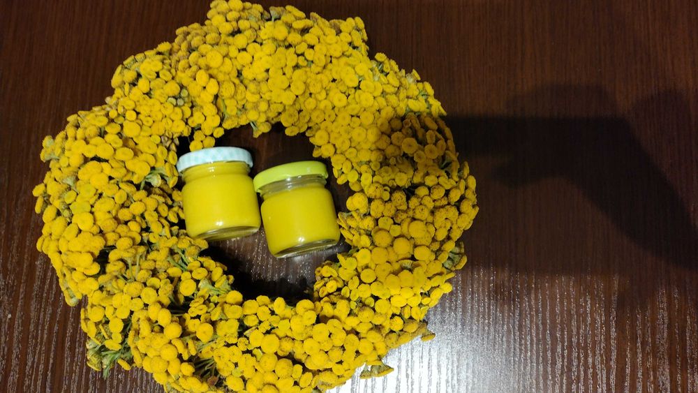 Naturalna maść z wrotyczu