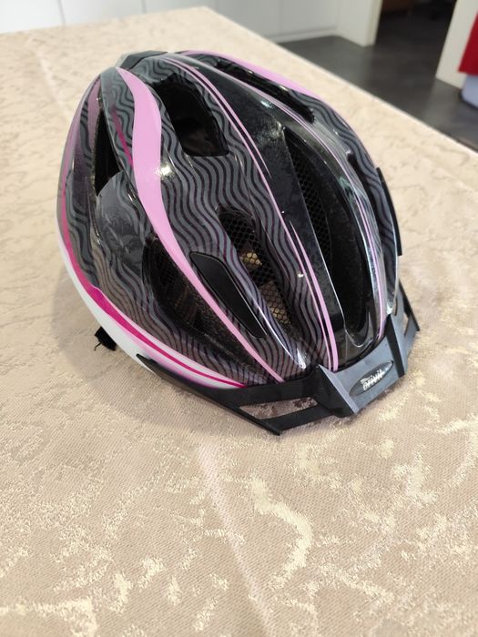 capacete com luz traseira