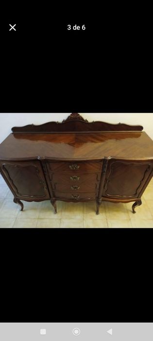 Móvel antigo em bom estado