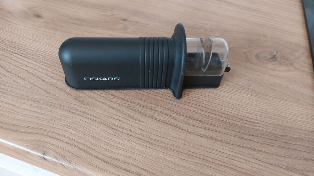 Fiskars strzałka do noży