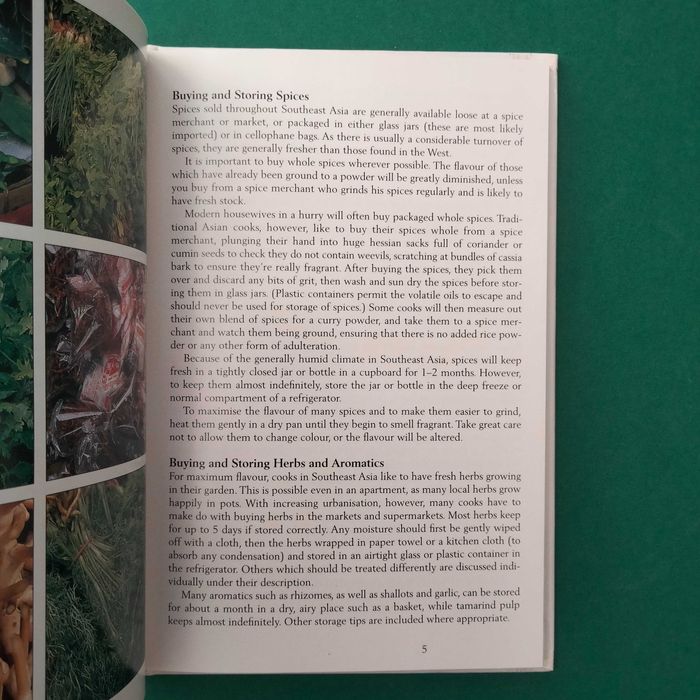 Tropical Herbs & Spices of India & Sri Lanka - Wendy Hutton