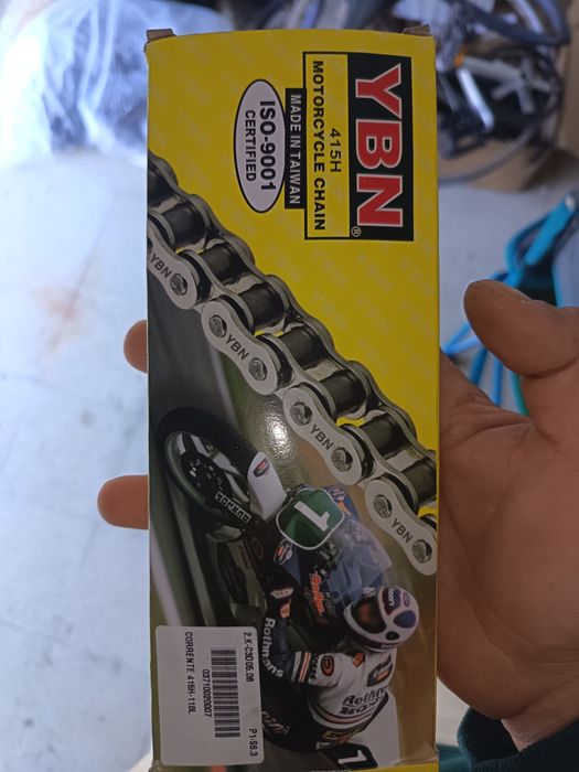 Vendo peças bicicleta e corrente para motorizada nova 415h