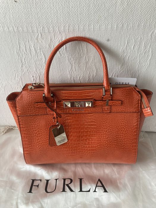 Mala GUESS Lindo presente