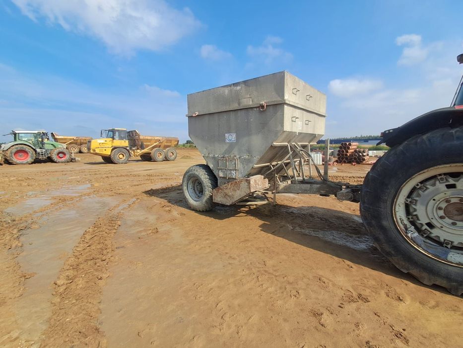 Wirtgen Tozamet Techproject  rozsiewacz do cementu 12