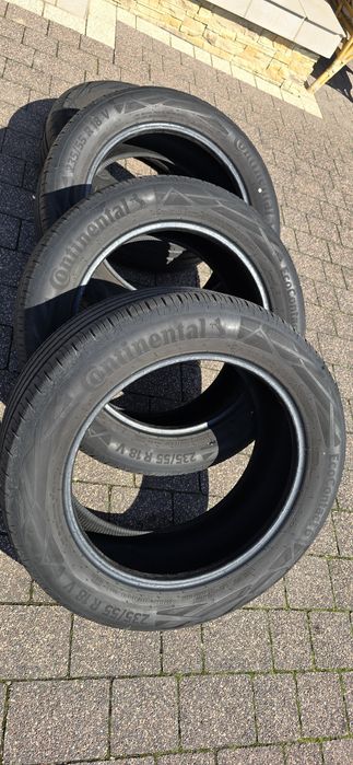Opony letnie Continental EcoContacy 6. 235/55R18. 100V. 5,6-5 mm. Rok 2023