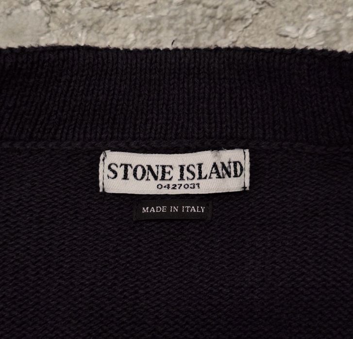 Продам винтажный свитер stone island 2005