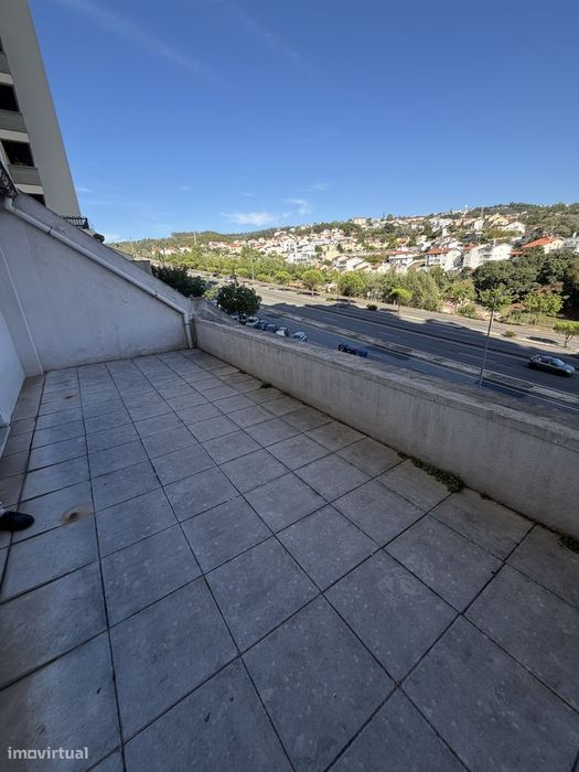 Excelente apartamento T3 duplex, renovado e completamente mobilado