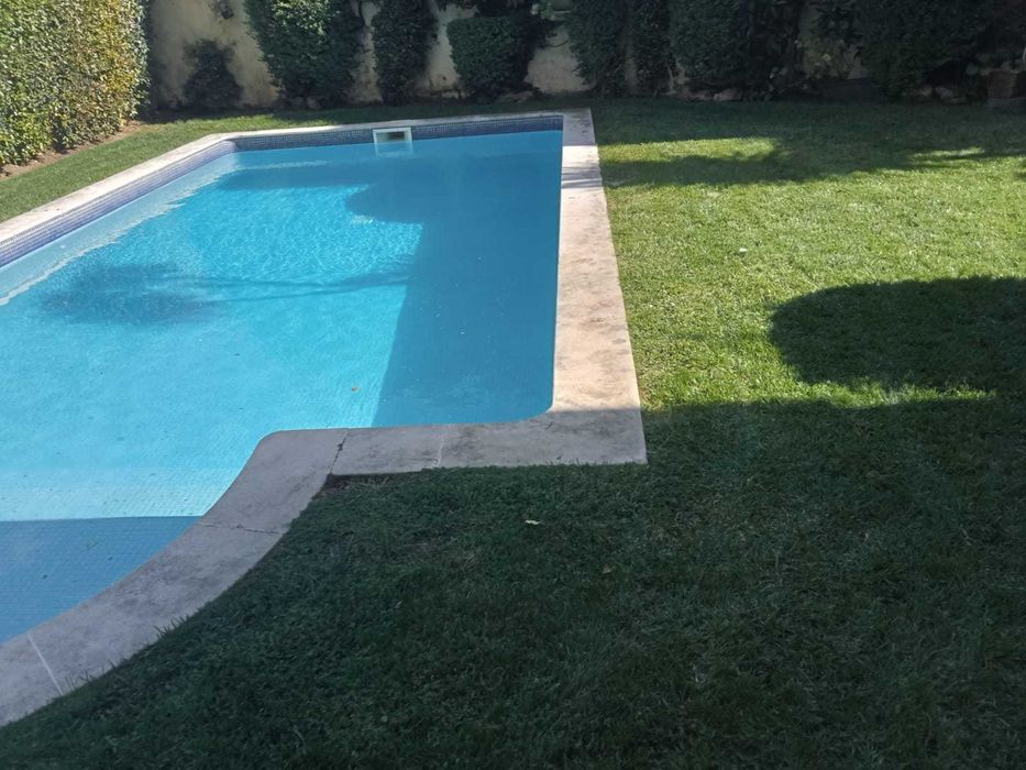 Construção e Manutenção de Piscinas - orçamento gratuito