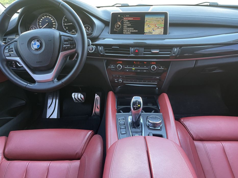 Продам Официальный автомобиль BMW X 6 X-Drive. 2117 гв