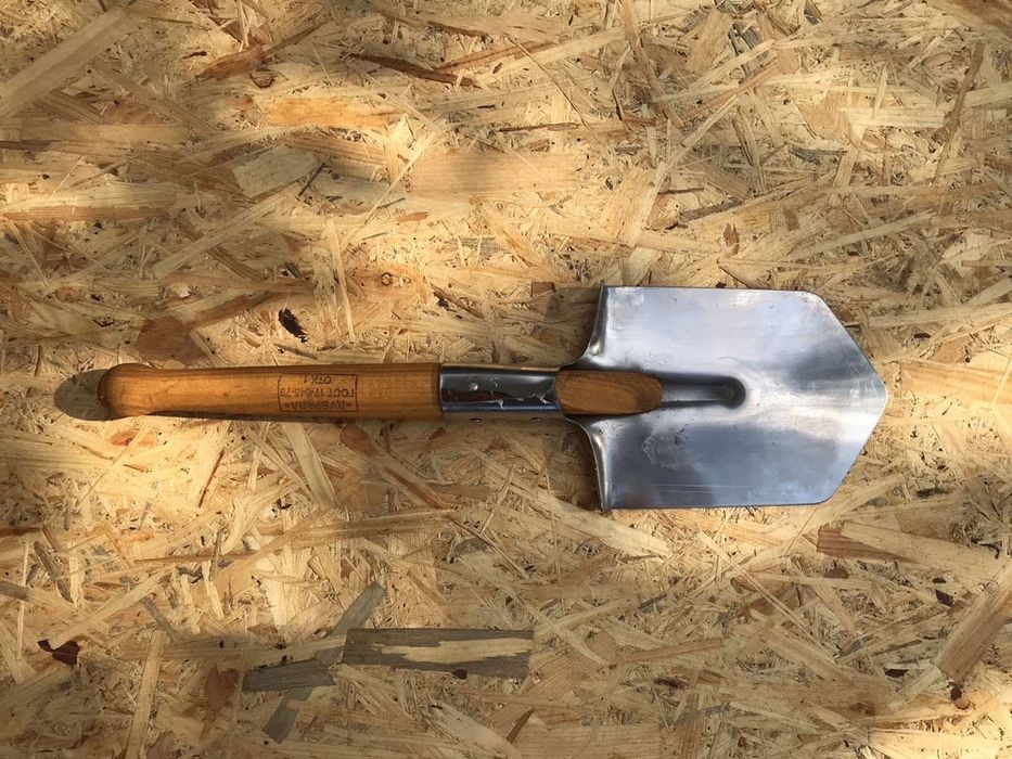 Саперная лопата из нержавейки