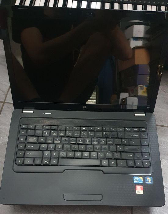 Laptop HP G62 - b30SW 15.6" Intel Core i3 M350 4x2.27GHz 4/320GB Win10