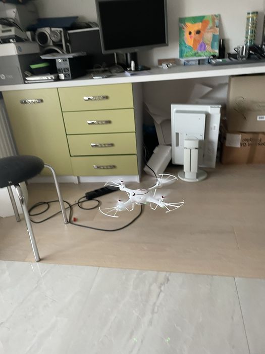 Дрон квадрокоптер Syma X5UW-D
