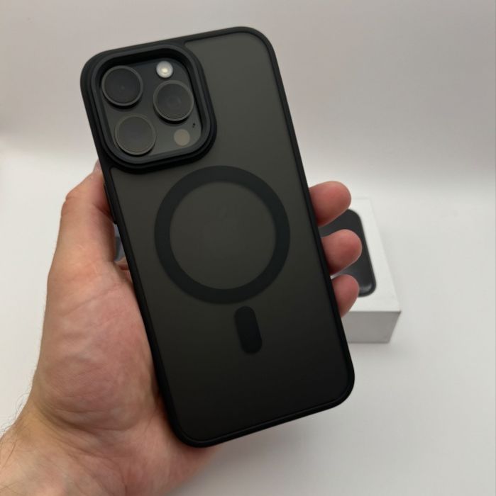 Чехол для iPhone 15 Plus Black Matte with MagSafe MagSafe беспроводне