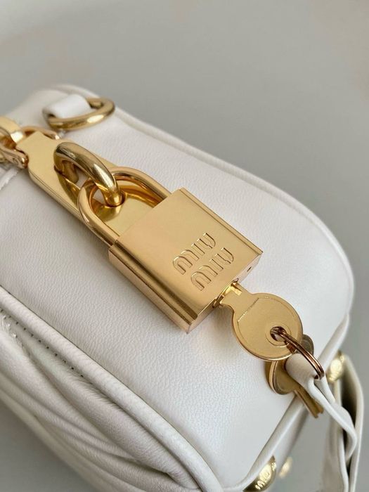 Сумка в стилі Miu Miu Arcadie matelassé nappa міу міу аркадіа