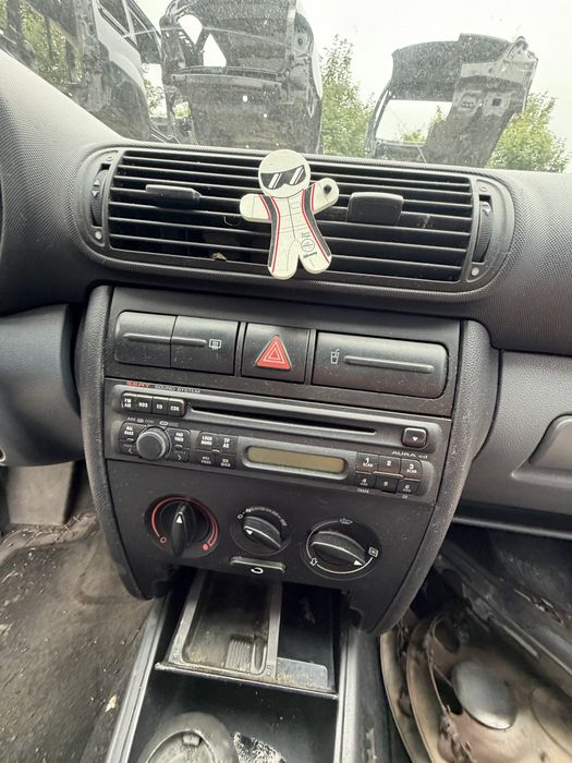 Radio Seat  sound system Toledo II Aura Leon I