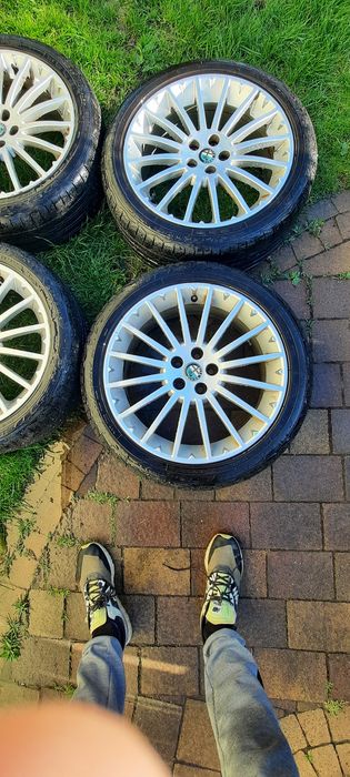 Koła Felgi Alfa Romeo GT 17 5x98 OEM Tora + opony 215/45 R17 Dębica