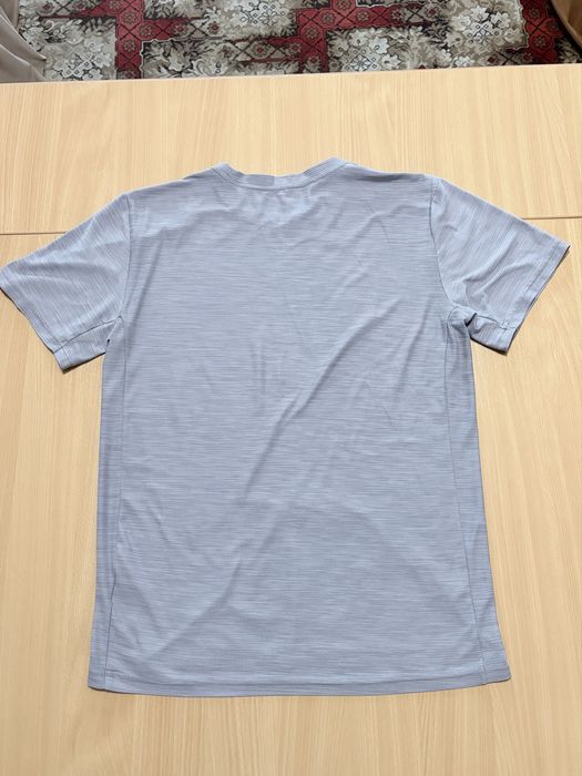 Спортивна футболка Nike Dry-Fit
