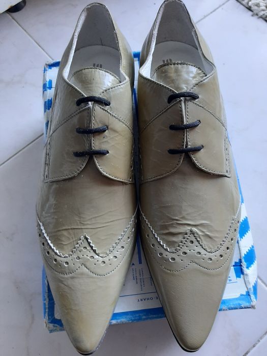 Sapatos em pele homem verniz  tamanho 41 / 44 novos