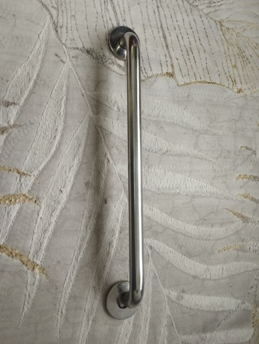 Vendo suporte para idosos em inox.