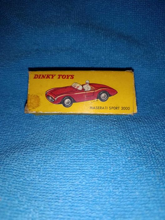 Dinky Toys Maserati Sport 2000