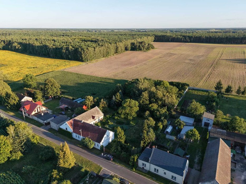 Zabytkowy dworek w malowniczym Imielenku - autentyczność i komfort bez remontu!