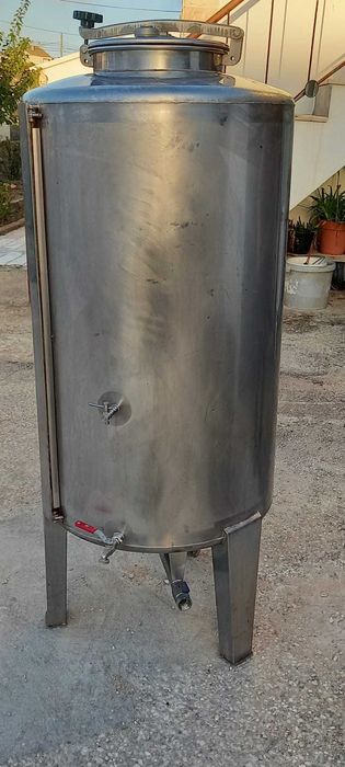 Equipamentos para fazer vinho