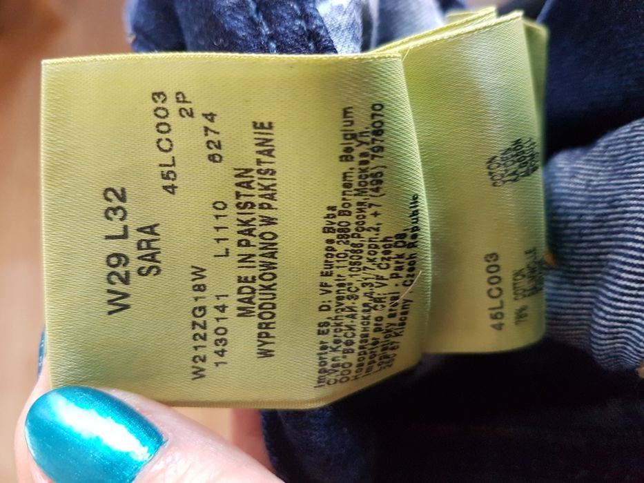 Spodnie jeasy z Wrangler r.29i Tommy Hilfinger r.30