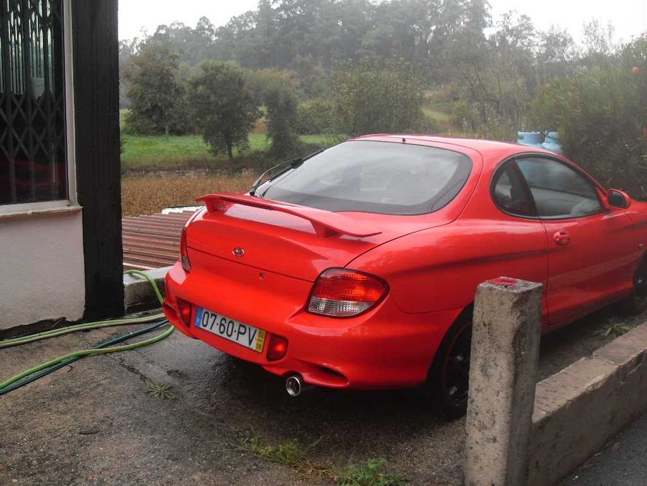 Hyundai FX COUPÉ em bom estado foto 4
