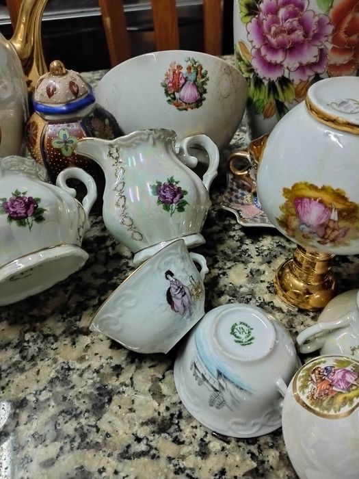 Louças antigas Sacavém Coimbra vista alegre etc